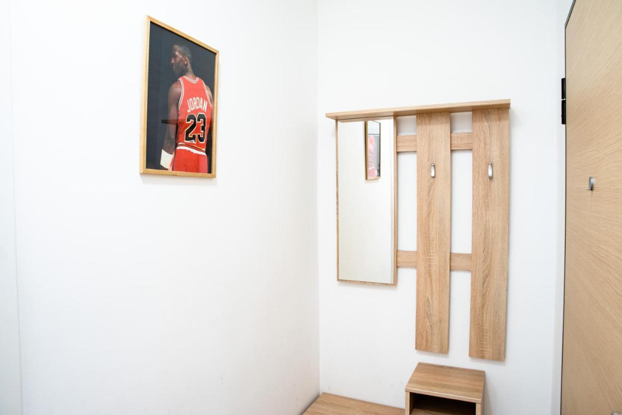 Apartman Black Star Appartement Novi Sad Buitenkant foto